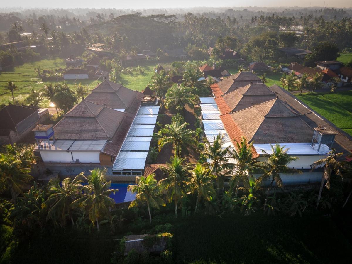 Townhouse, Pool & Kitchen, Ubud, Cucus Mondok Aparthotel Exterior photo